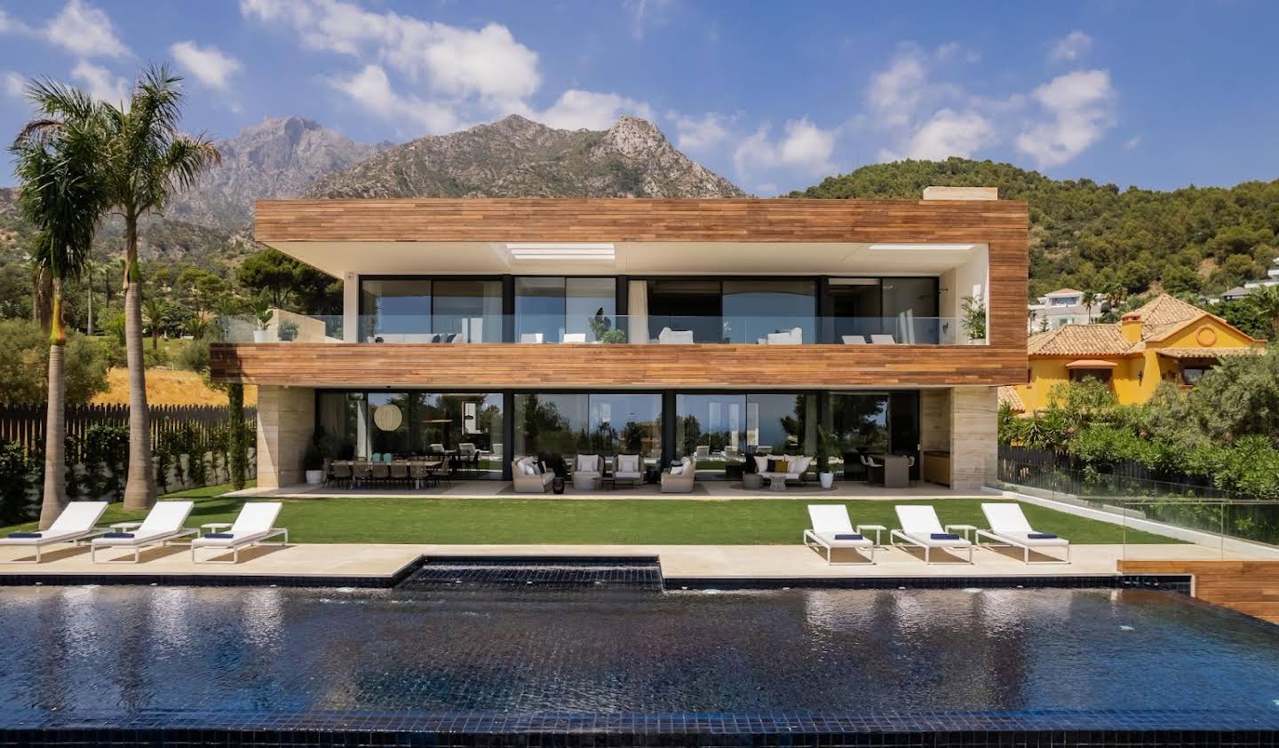 Property with pool Marbella