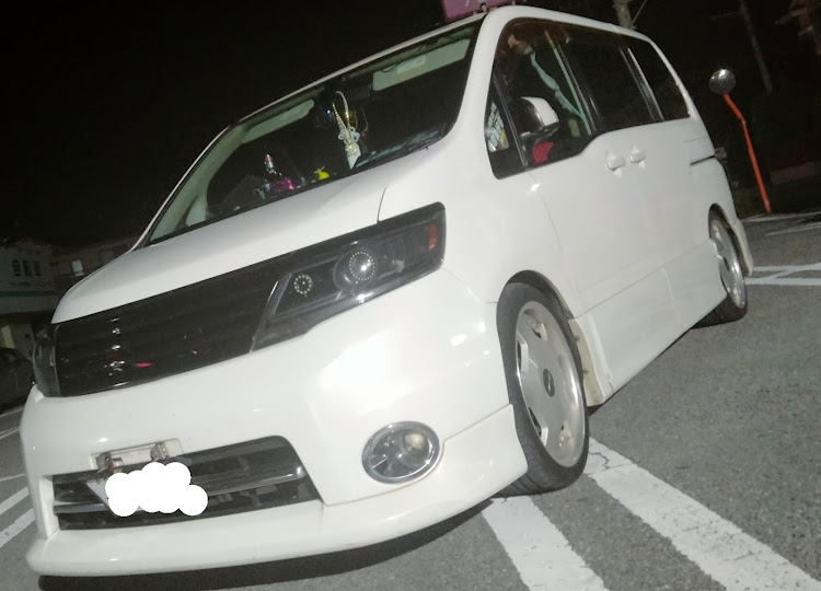 セレナのコラボお誘いお待ちしております・C25セレナ・MTに向けて・仕事終わりの時間が休み・一日の半分以上仕事に関するカスタム事例の投稿画像1枚目