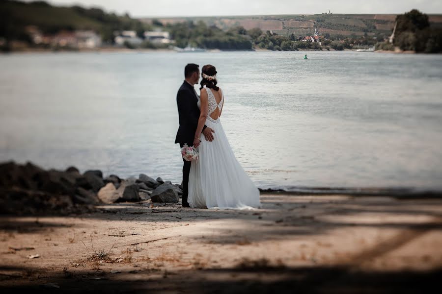 Wedding photographer Tina Und Maxim (tinaundmaxim). Photo of 2 July 2020