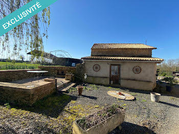 maison à Champdeniers-Saint-Denis (79)