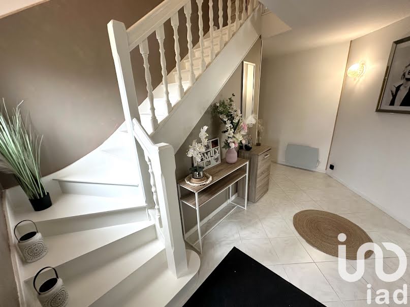 Vente maison 5 pièces 150 m² à Passavant-la-Rochère (70210), 235 000 €