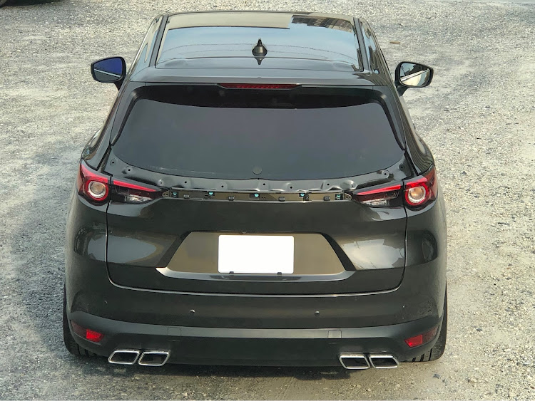 CX-8のキャッツカフェでオッサントークしたらいいじゃん🙃・ミーティング？・そんな良いものではありません😑・CX-8カスタムに関するカスタム事例の投稿画像1枚目