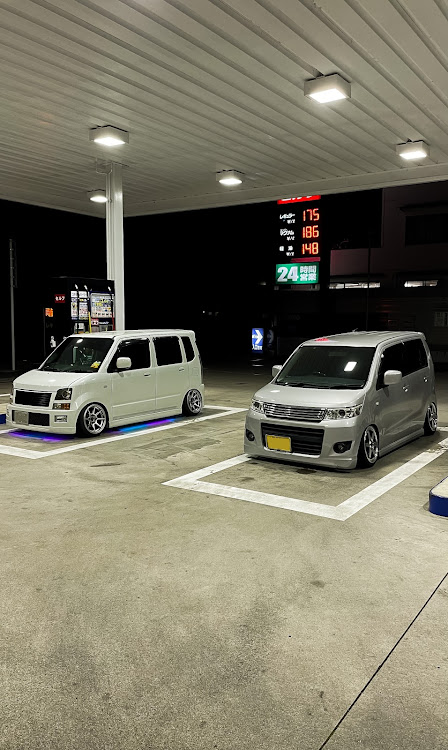 ワゴンRのワゴンR・ギャル車・お互い通勤車に関するカスタム事例の投稿画像1枚目