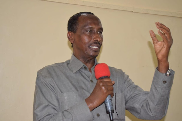 Wajir Governor Mohamed Abdi addresses executives during the closing session of the performance contract workshop in Wajir town on Saturday, July 6, 2019