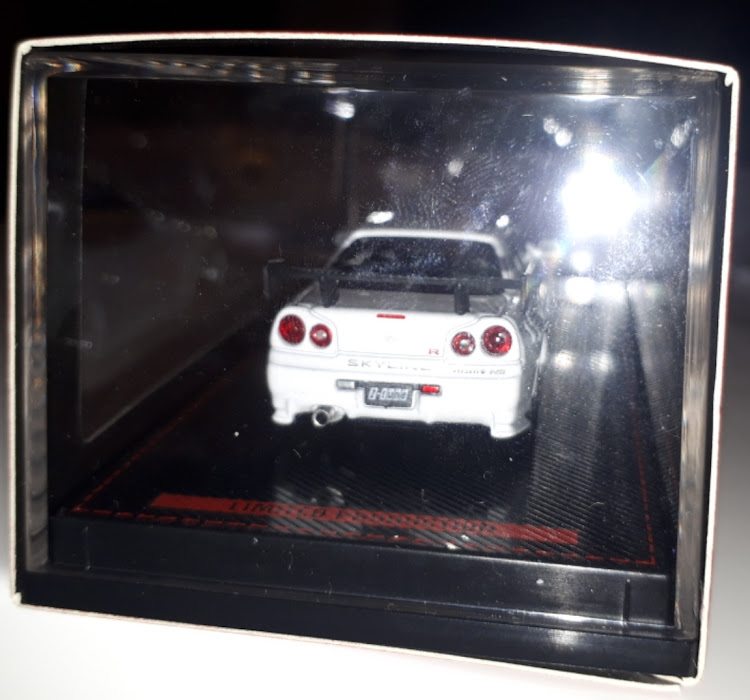 ヤハタユウダイさんが投稿したイグニッションモデルミニカー・R34GT-R Z-tune・首都高仕様・本気組・BBSに関するカスタム事例の投稿画像3枚目