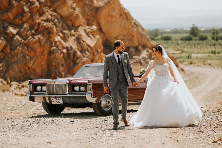 Fotógrafo de casamento Sargis Mirzoyan (sargismirzoyan). Foto de 14 de janeiro 2023