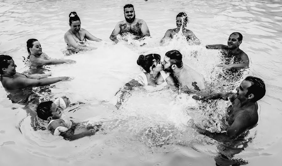 Fotógrafo de casamento Nevio Arcangeli (nevioarcangeli). Foto de 11 de fevereiro 2021