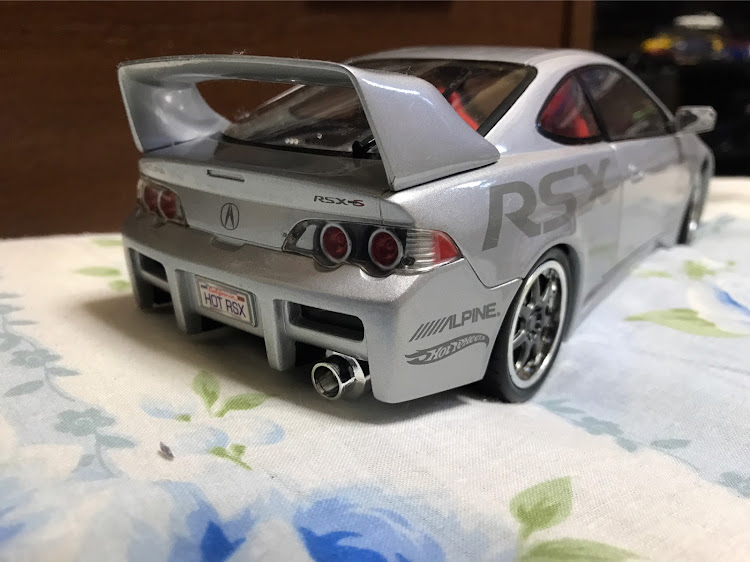 アクシクRさんが投稿したミニカーは男のロマン・1/18スケールモデルカー・希少価値ありに関するカスタム事例の投稿画像12枚目