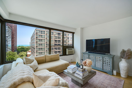 Apartment 4