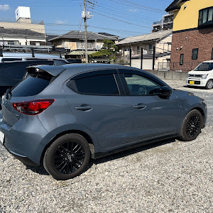 MAZDA2 DJLFS