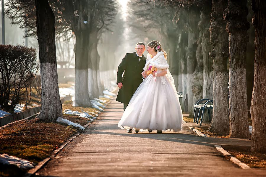 Hochzeitsfotograf Vladimir Amangaliev (pavv). Foto vom 10. März 2016