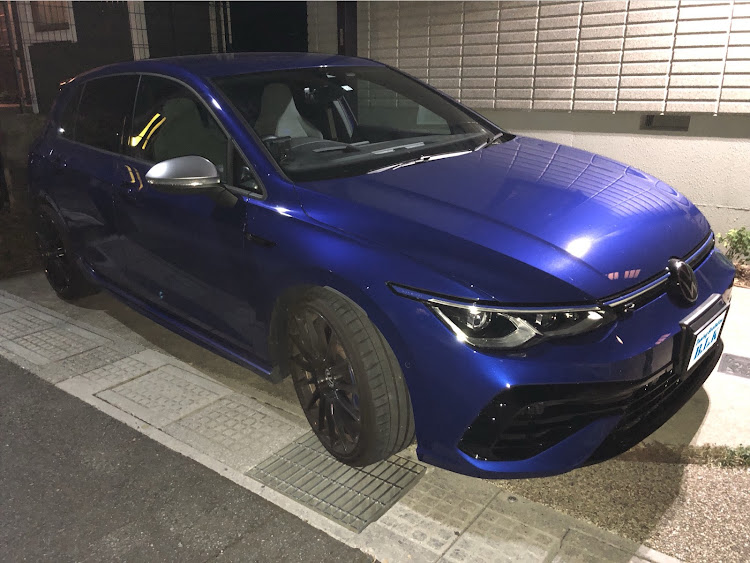 ゴルフ RのTuning Evolution B.L.K・感謝・ステアリング放置プレー・ステアリング放置店長・お好み焼きに関するカスタム事例の投稿画像1枚目