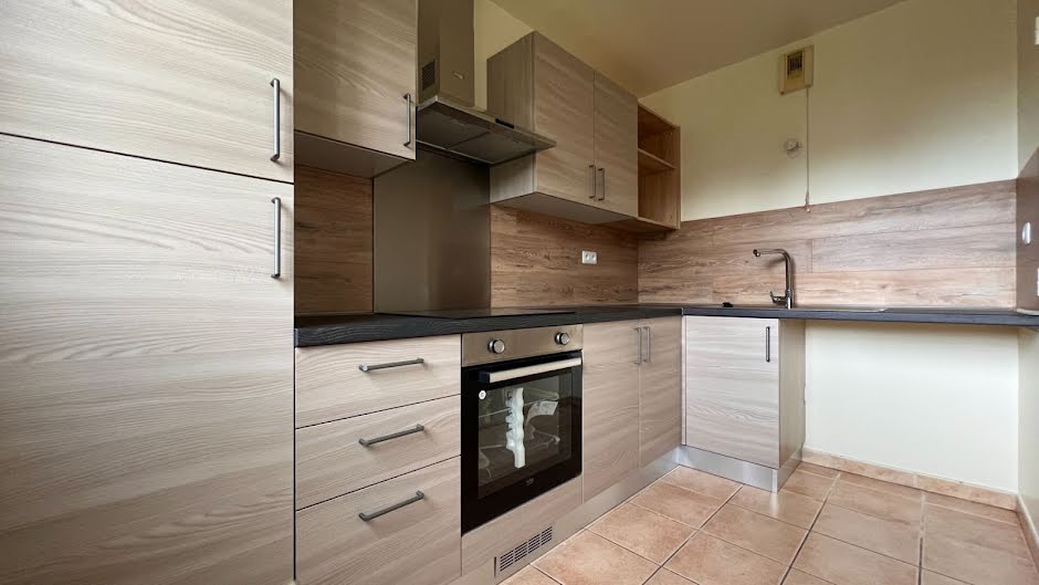 Vente appartement 2 pièces 52.14 m² à Corbeil-Essonnes (91100), 144 900 €