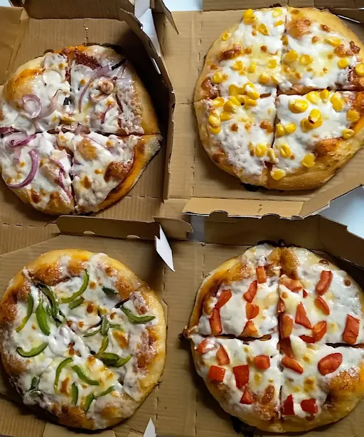 Single Topping Pizza Combo