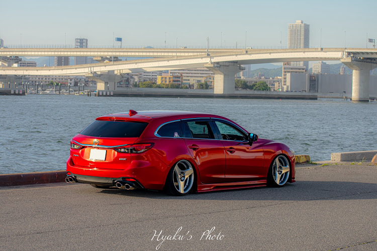 アテンザワゴンのローアングルショット・今夜の晩御飯なにしようかしら？・workwheels・禰󠄀豆子しか勝たん！に関するカスタム事例の投稿画像2枚目