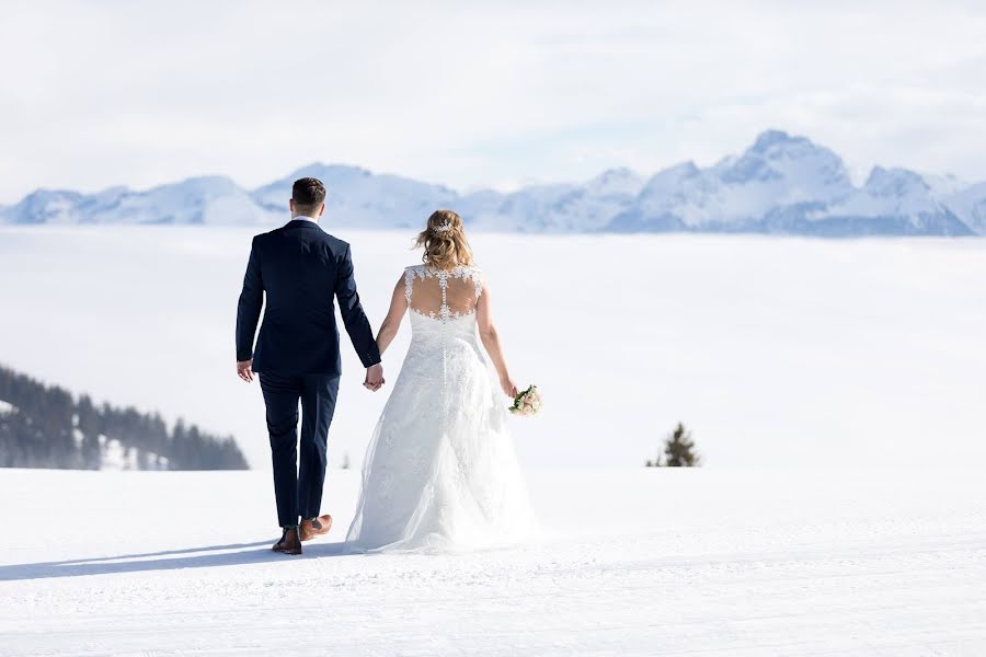 Fotografo di matrimoni Andrea Aeschbacher (fotomemories). Foto del 1 marzo 2019