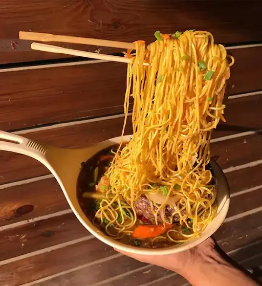 Veg Schezwan Noodles