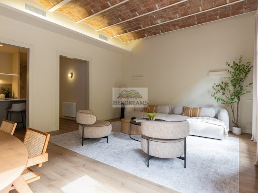 Apartment 5