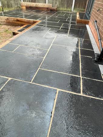 Natural stone patio in Wolverhampton  album cover