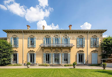 Villa avec jardin et terrasse 4