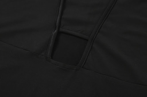 Title 15, Hollow sleeveless round neck triangle jumpsuit ...