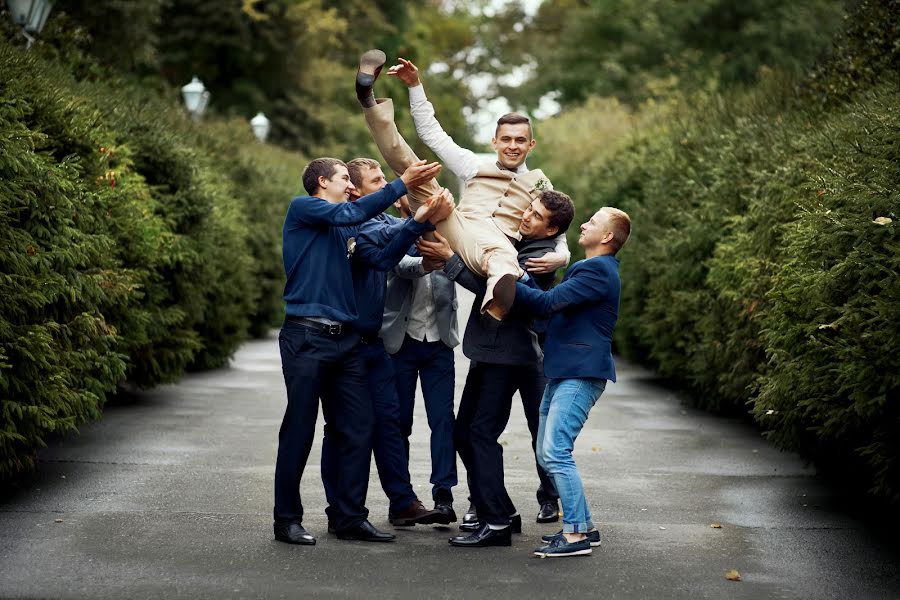 Svadobný fotograf Oleksandr Tomchuk (tomchukoleksandr). Fotografia publikovaná 31. mája 2019