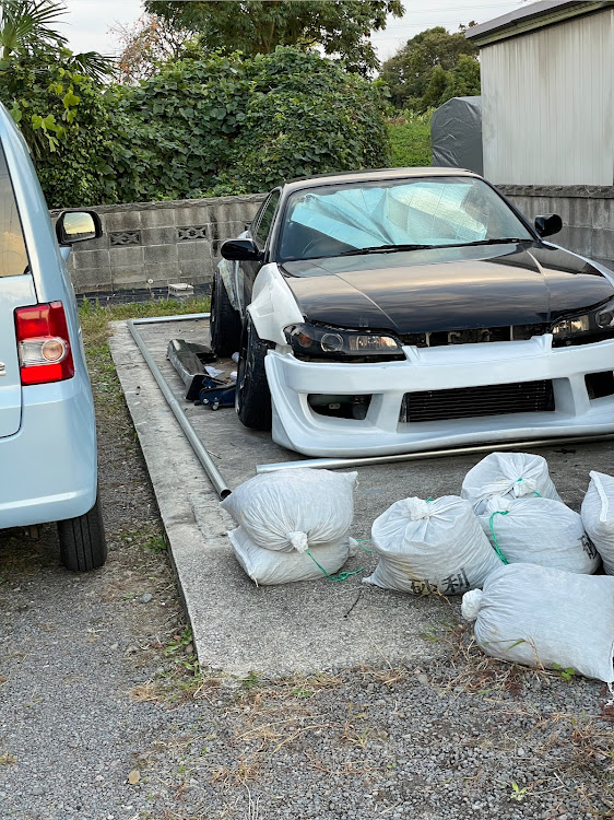シルビアのシルビア・車高短・ワイドボディ・stance・11月もよろしくお願いしますに関するカスタム事例の投稿画像1枚目