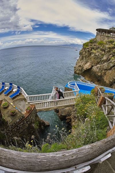 Wedding photographer Giuseppe Silvestrini (silvestrini). Photo of 4 December 2016