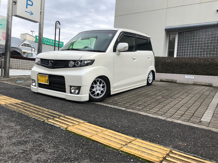 ゼストスパークのシャコタン降りるなら人間やめます・100チェイサー前期・50カムリ後期・前置きインタークーラー・シャコタンに関するカスタム事例の投稿画像3枚目