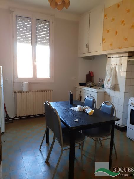 Vente appartement 3 pièces 61.52 m² à Millau (12100), 80 000 €