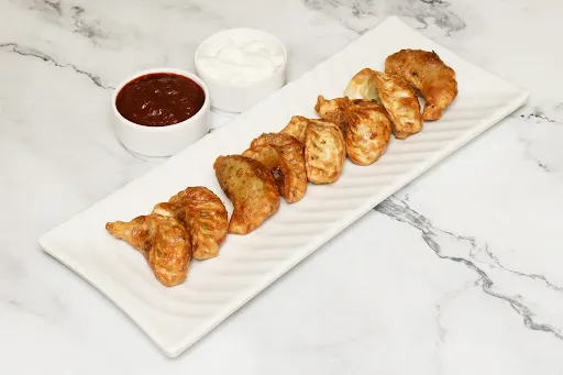 Veg Fried Momos [8 Pieces]