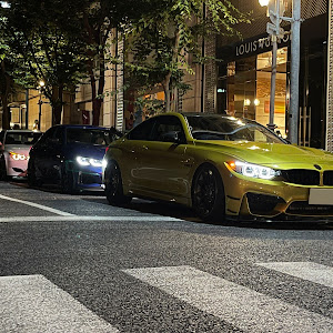 M4 クーペ F82