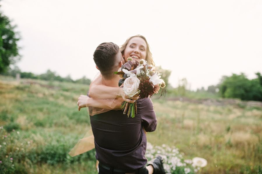 Fotógrafo de bodas Valentina Ryzhikova (vasilisared22). Foto del 27 de abril 2018