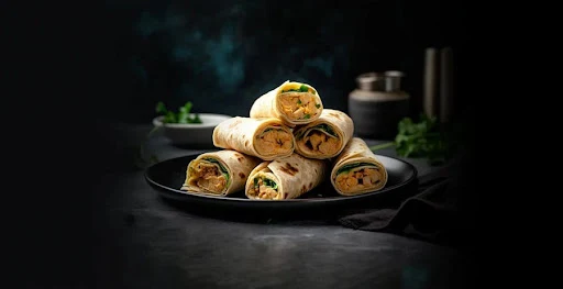 Makhni Paneer Roll