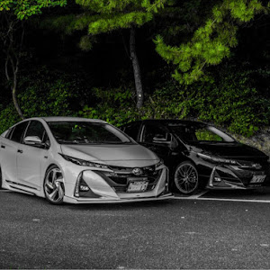 プリウスPHV ZVW52