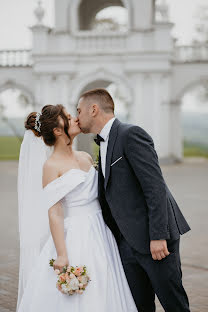 Wedding photographer Roksolyana Miron (lyanausyamyron). Photo of 13 October 2022