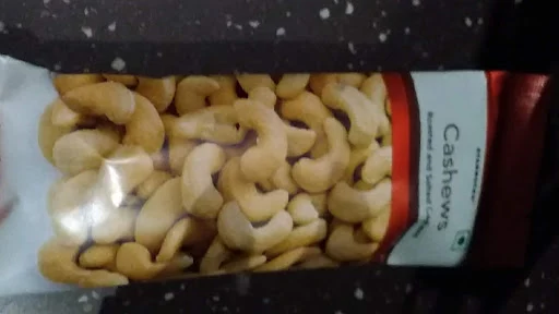 Roasted And Salted Cashews [50 Grams]