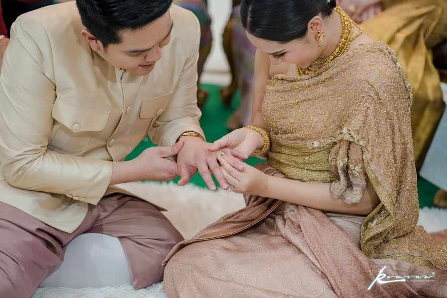 結婚式の写真家Komson Sawhegwiharee (sawak)。2020 9月5日の写真