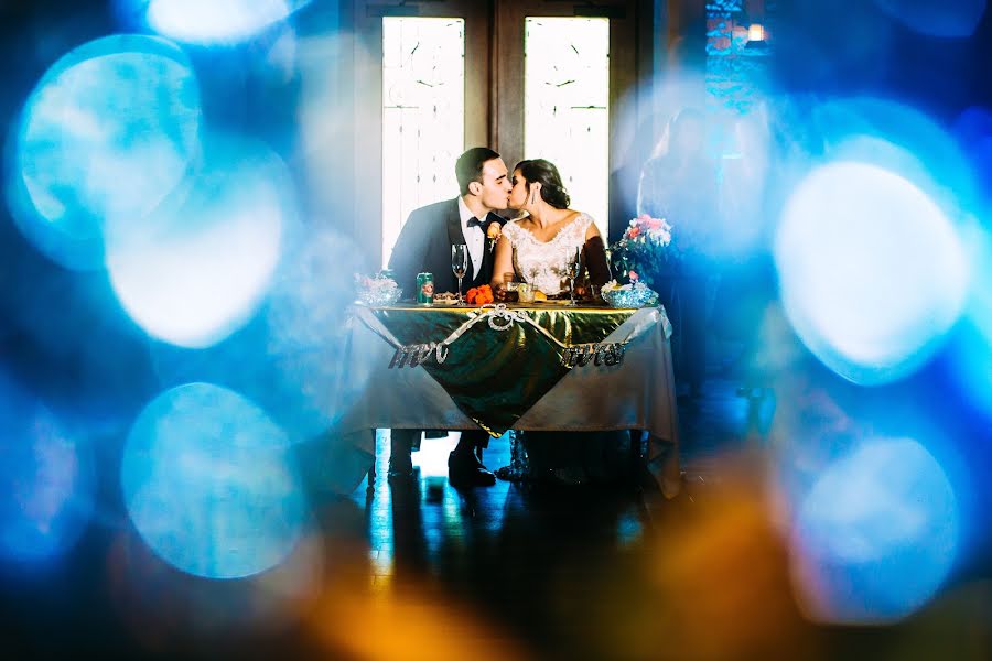 Fotógrafo de casamento Mayra Rodriguez (rodrguez). Foto de 22 de novembro 2016