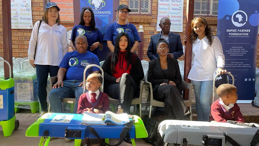 Empire Partner Foundation and Midesk Global handed over 50 Smart Desks to Mayibuye Primary School in Soweto yesterday.