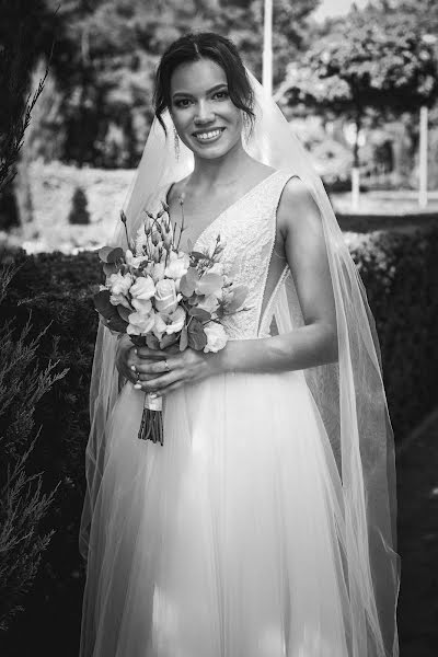 Wedding photographer Oksana Ivanova (oksanaivanova). Photo of 11 September 2023