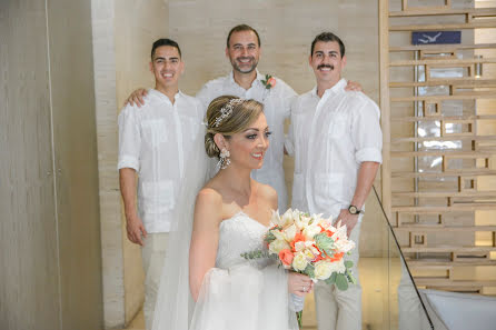 Fotografer pernikahan Alvaro Delgado (delgado). Foto tanggal 4 Februari 2020