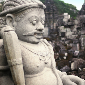 Dwarapala by Krishna Murti - Buildings & Architecture Public & Historical