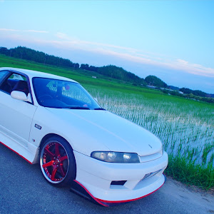 スカイライン R33