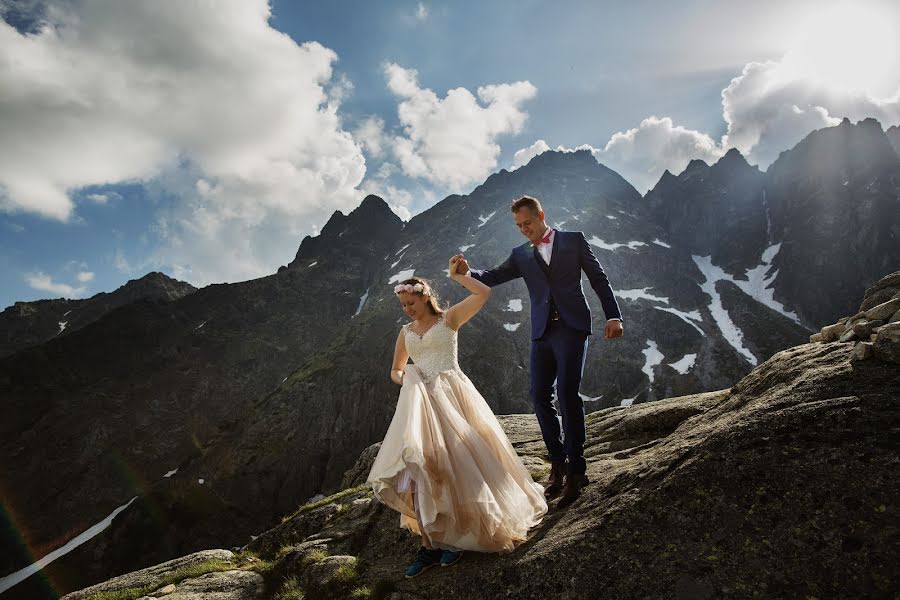 Wedding photographer Kamil Czernecki (czernecki). Photo of 8 August 2019