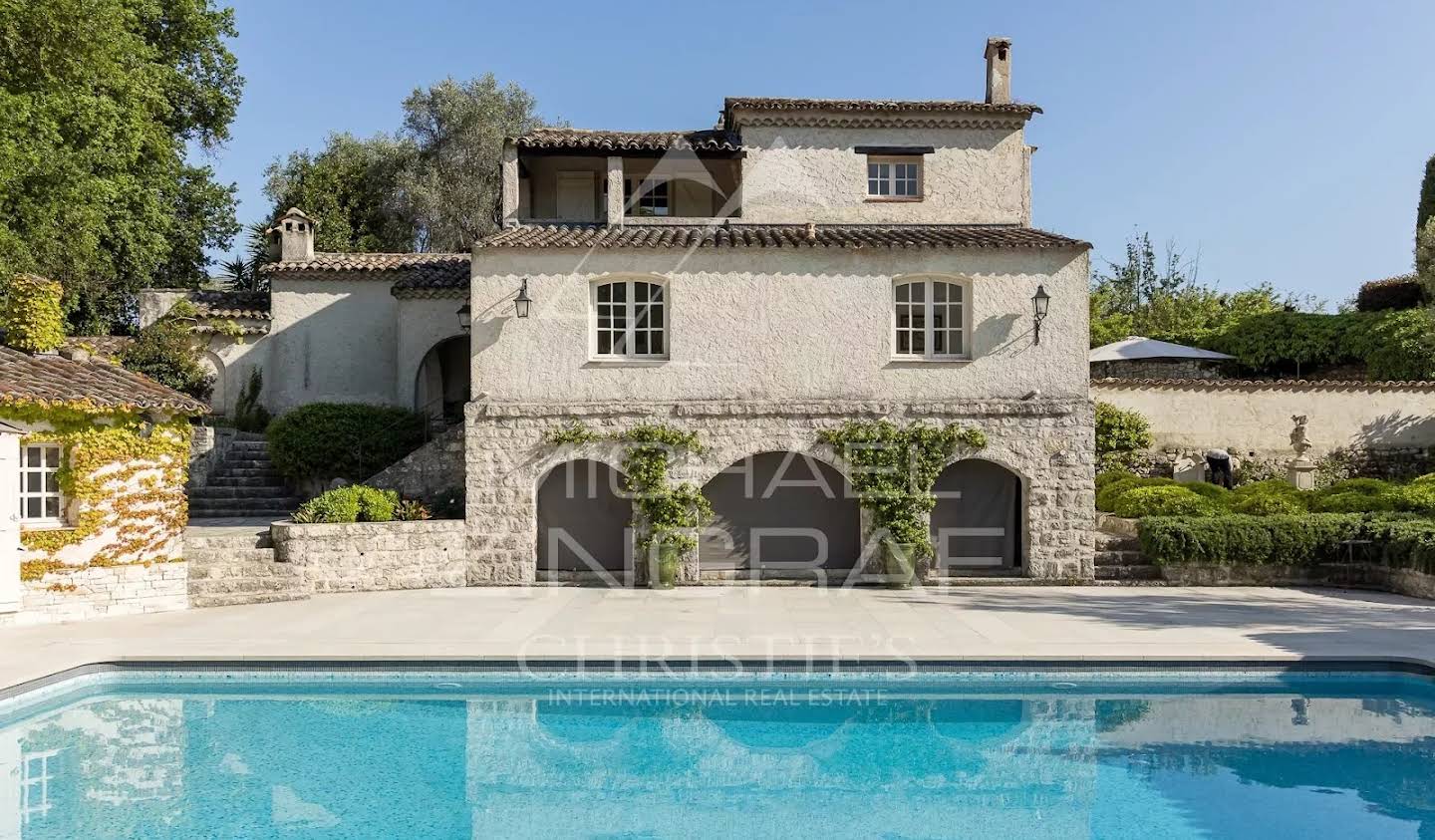 Villa with pool Vence