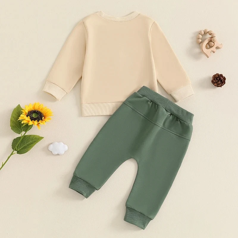 Lange mouwen pullover-pak met tractor bloemenprint voor kinderen, comfortabel, duurzaam en perfect voor spelen, ideaal voor dagelijks gebruik.