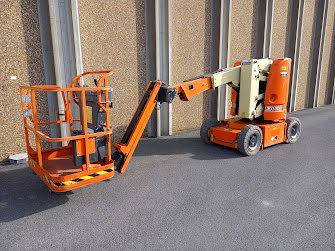 Picture of a JLG E300AJP