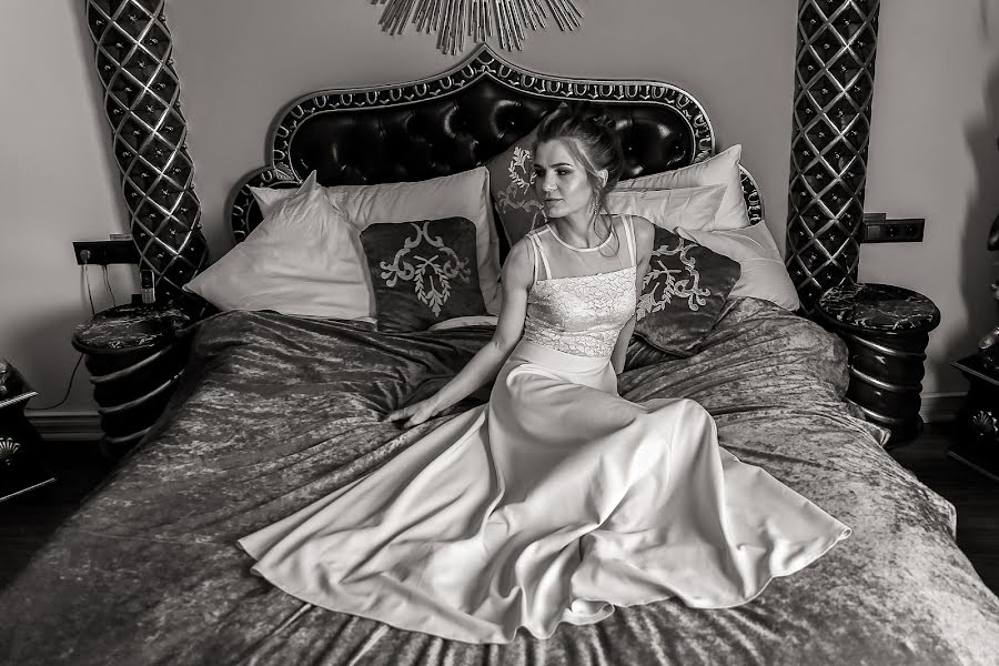 Fotógrafo de bodas Darya Goguzeva (dfpozitiv). Foto del 6 de abril 2020