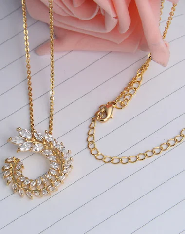 Olive branch leaf pendant necklace - 2